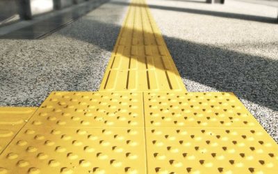 ¿Qué es la superficie o pavimento podotáctil?