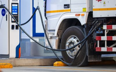 Hubs de carga rápida para camiones eléctricos: obra civil para los nuevos corredores de transporte